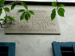 the plaque on the house at Unionstrasse 4